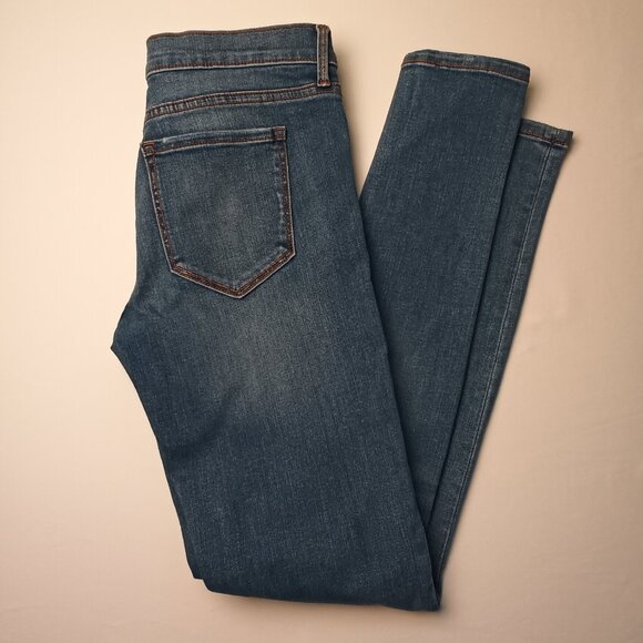 Banana Republic Jeans Size 28/6 Mid Rise Skinny Leg Medium Wash - Picture 1 of 10